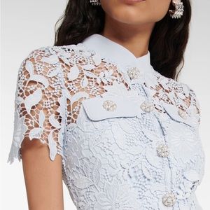 Self portrait, LIKE NEW, only worn once, in perfect condition, US size 2